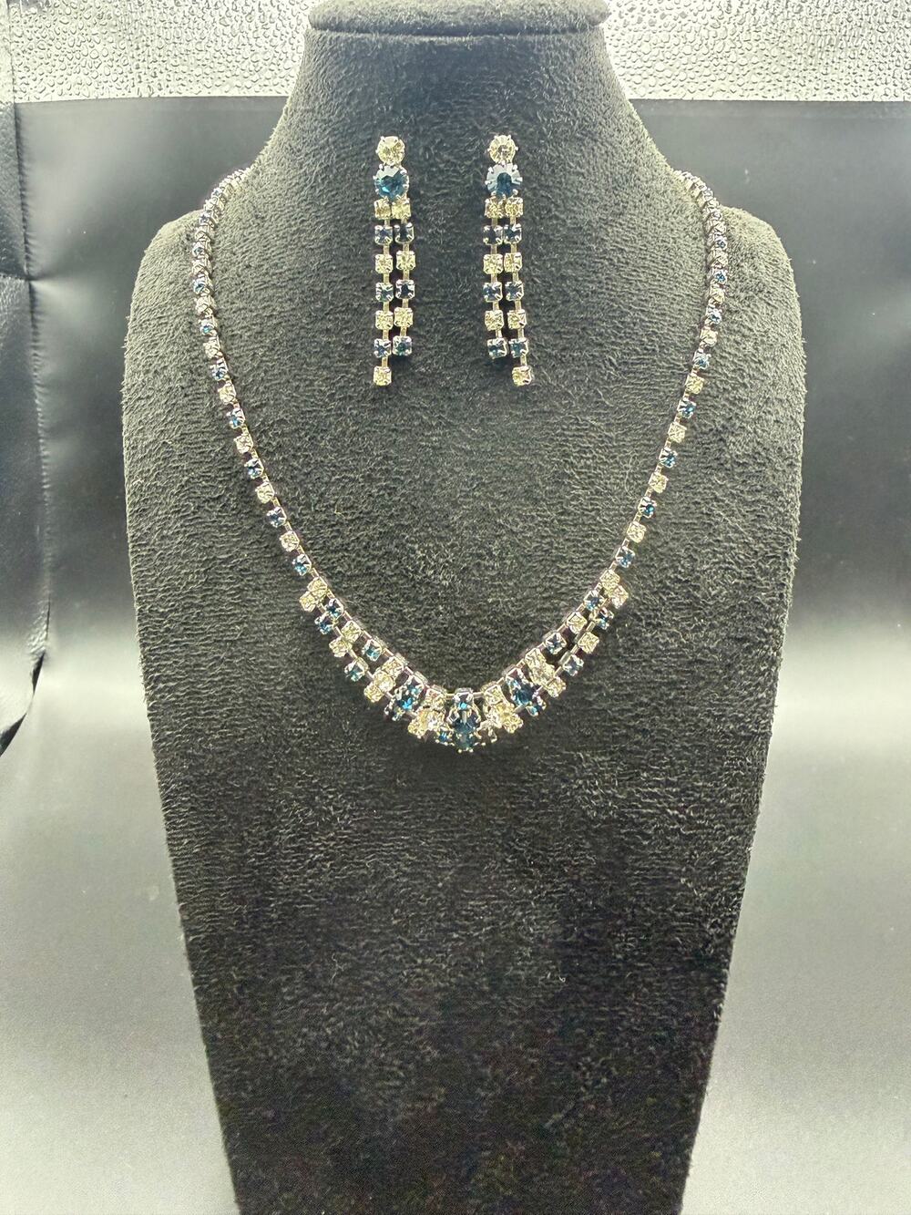 Vintage rhinestone necklace and earring set clear and blue crystals silver tone